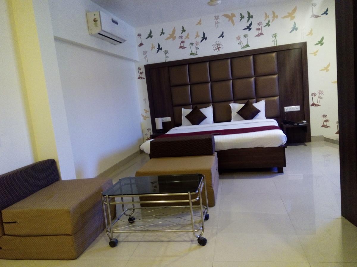 Hotel Veer Residency Panvel Luaran gambar