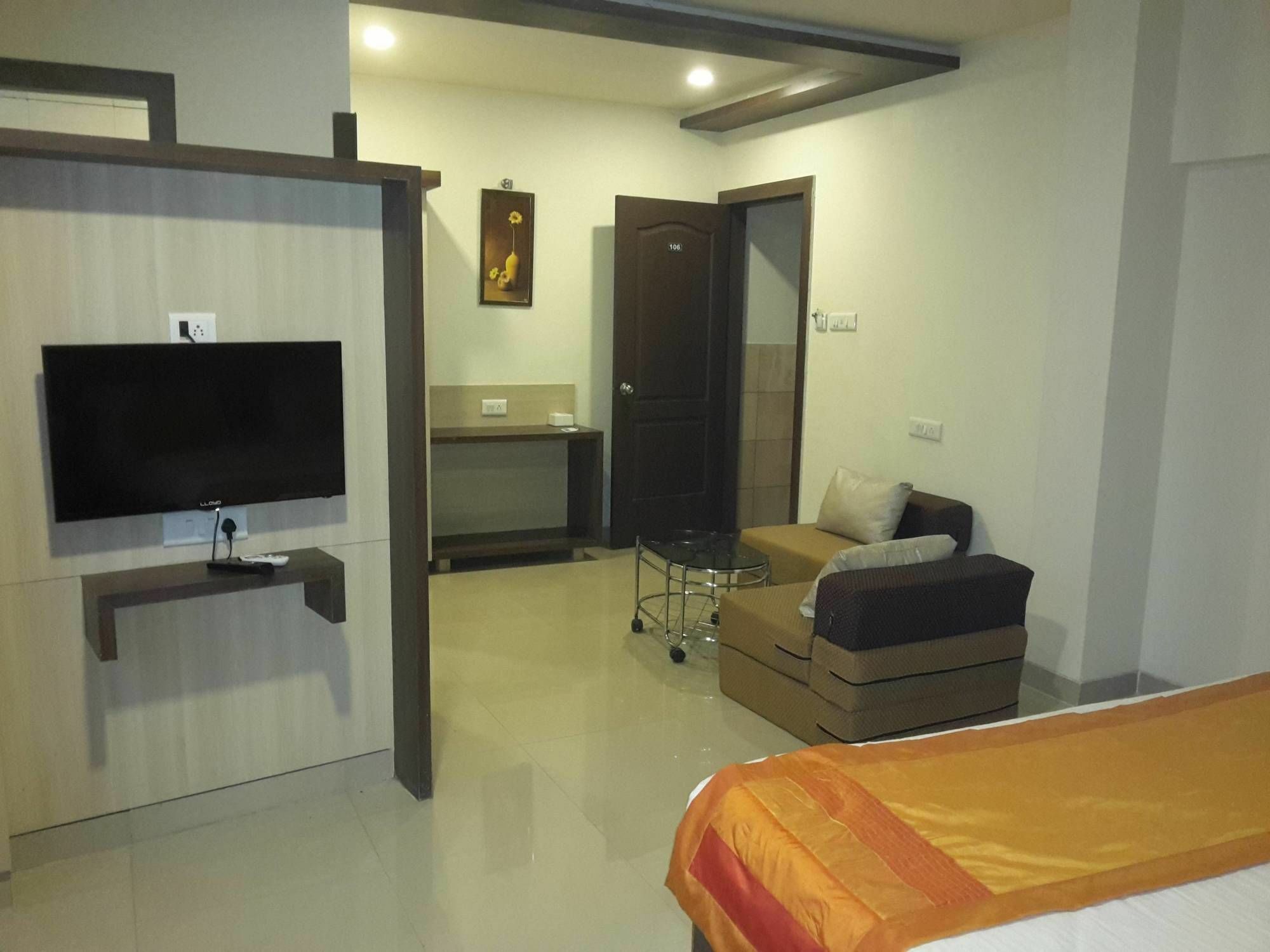 Hotel Veer Residency Panvel Luaran gambar